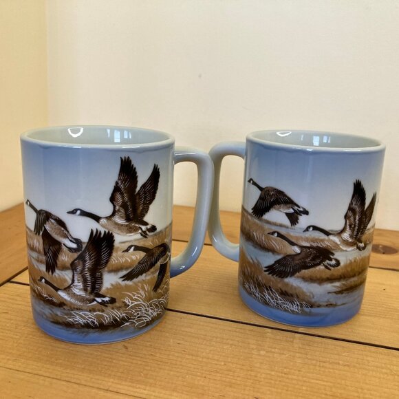 Otagiri Canada Geese Coffee Mugs Set of 2 Vintage Made in Japan 8 oz Ceramic - Picture 1 of 6